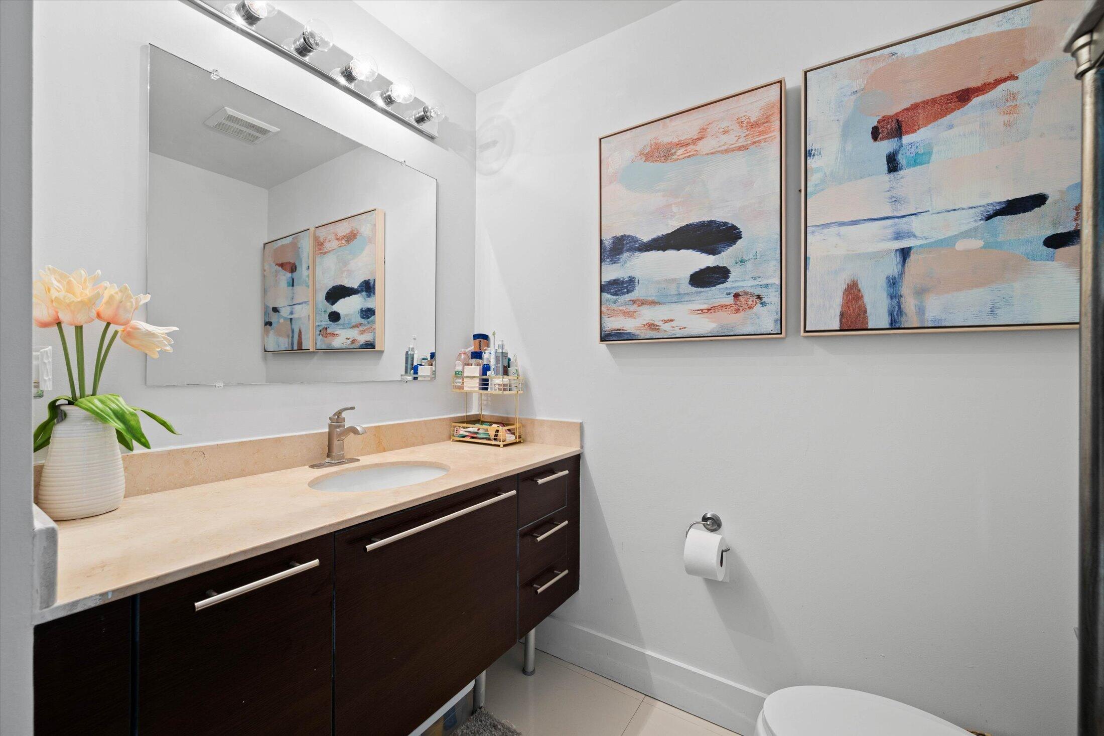 1900 N Bayshore #2312 Miami, FL 33132