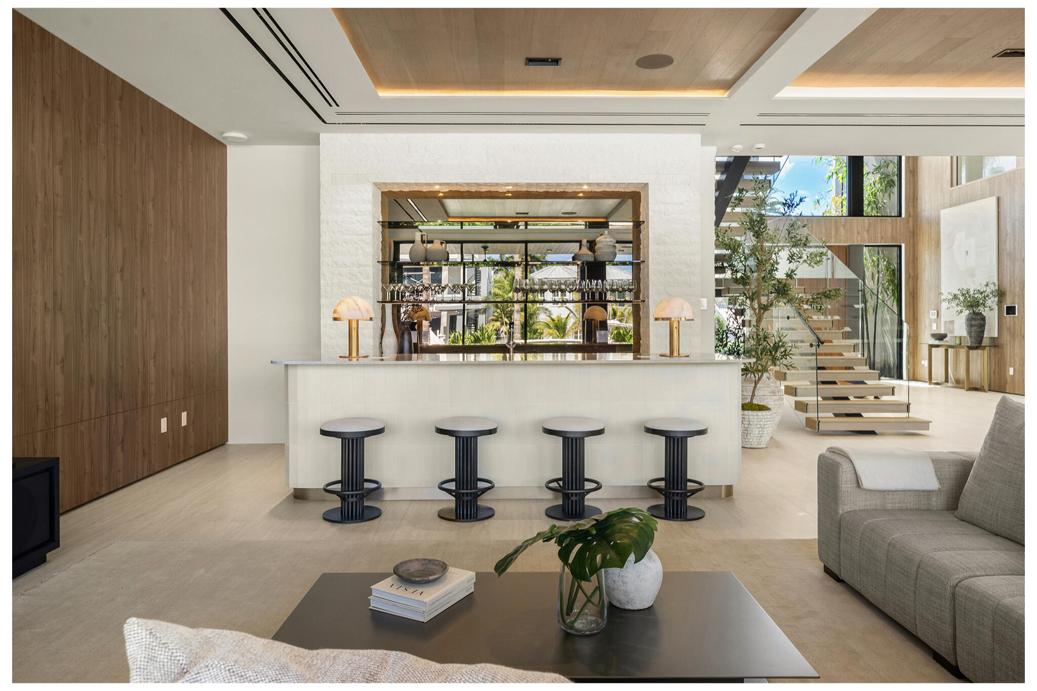 600 Solar Isle Dr Fort Lauderdale, FL 33301