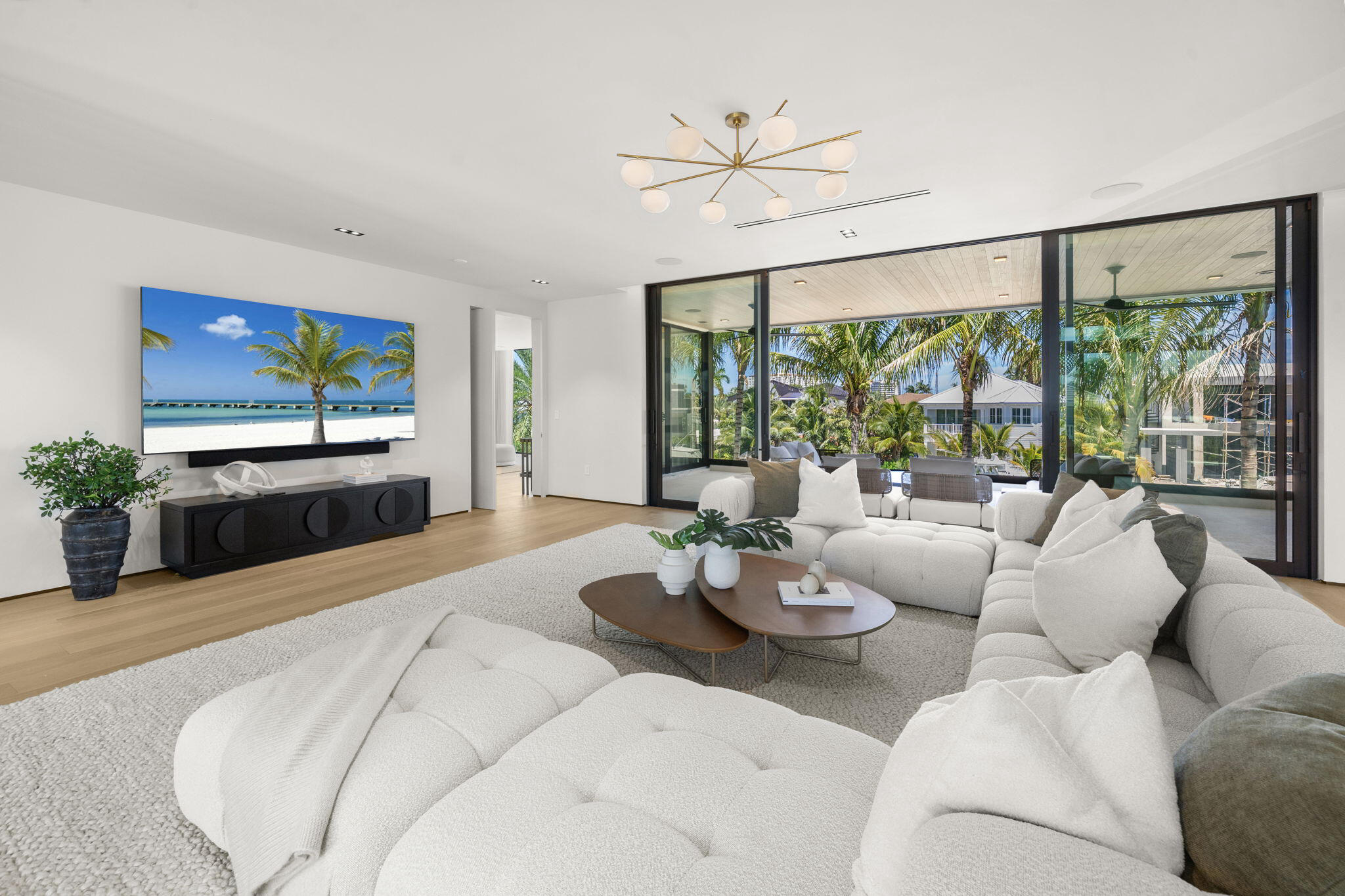 600 Solar Isle Dr Fort Lauderdale, FL 33301