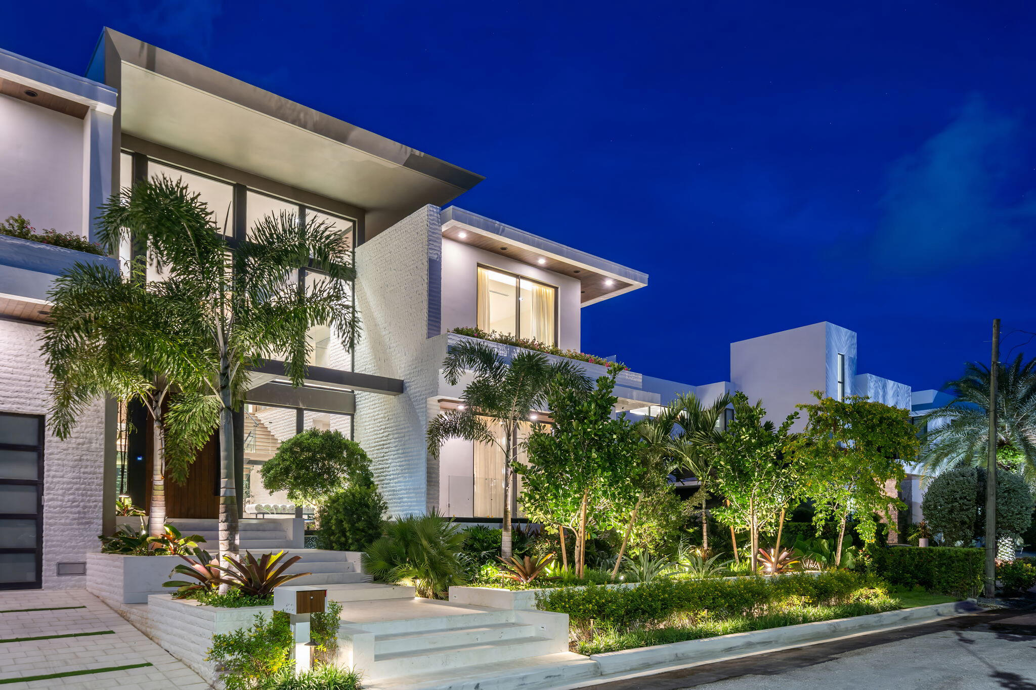 600 Solar Isle Dr Fort Lauderdale, FL 33301