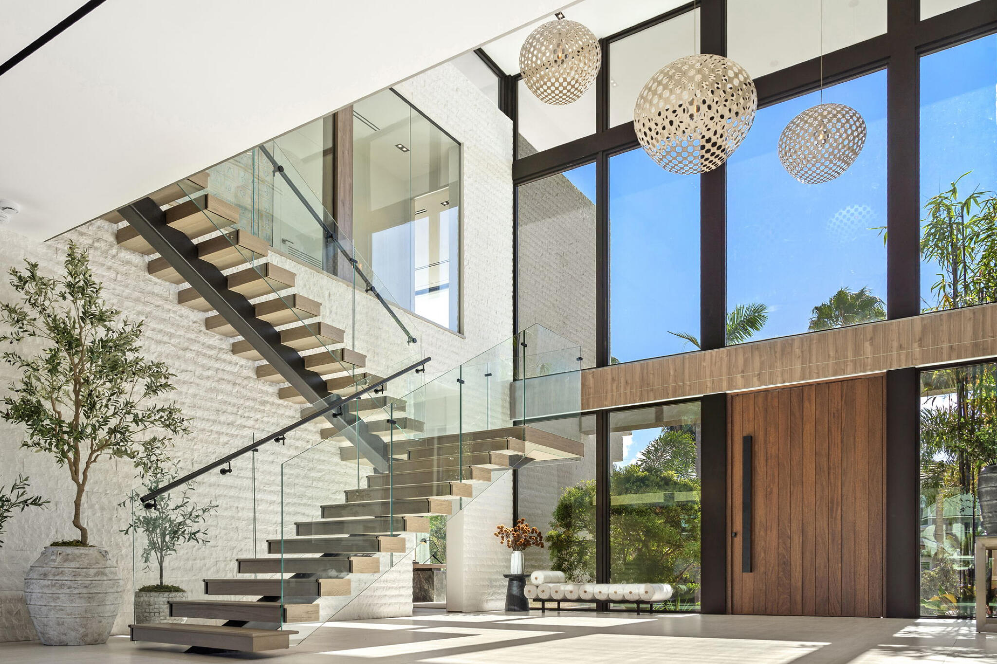 600 Solar Isle Dr Fort Lauderdale, FL 33301