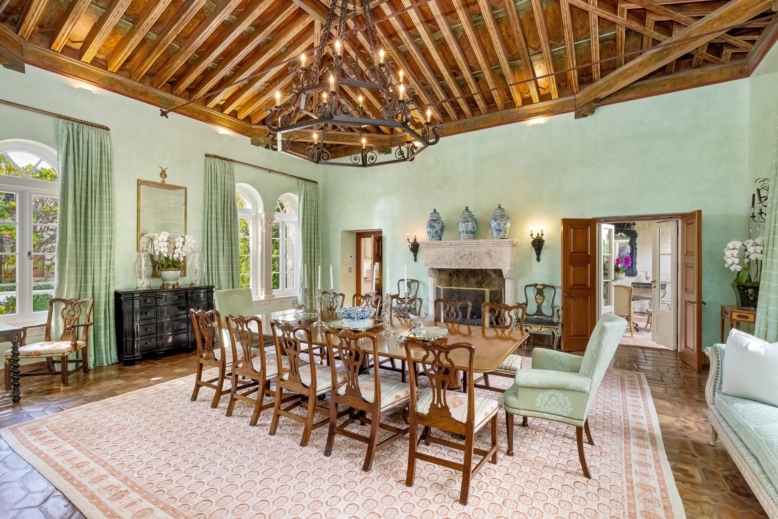 920 S Ocean Blvd Palm Beach, FL 33480
