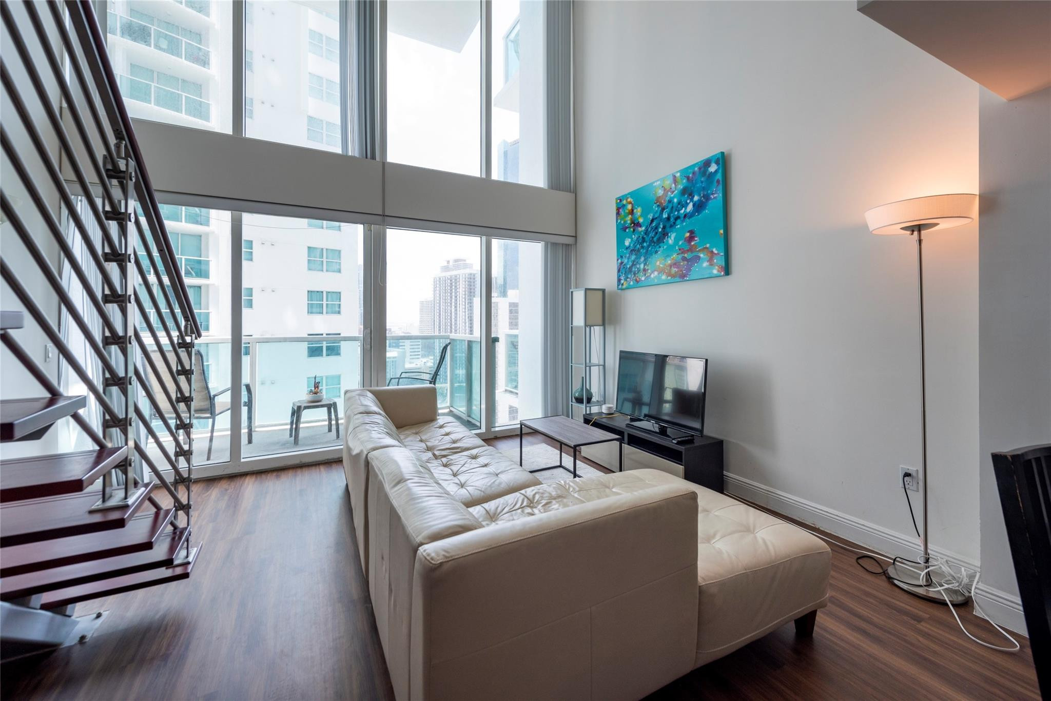image Brickell on the River South4