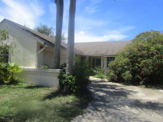 1782 Banyan Creek Cir