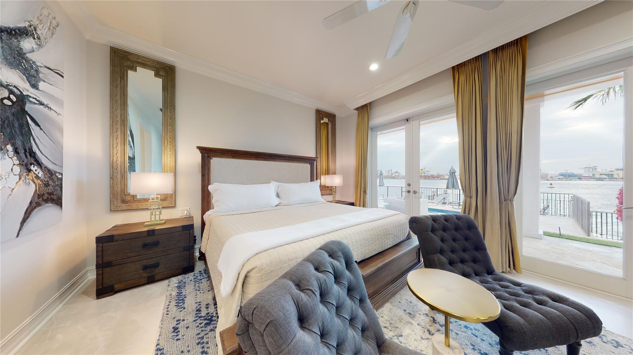 1949 Harbourview Dr Fort Lauderdale, FL 33316