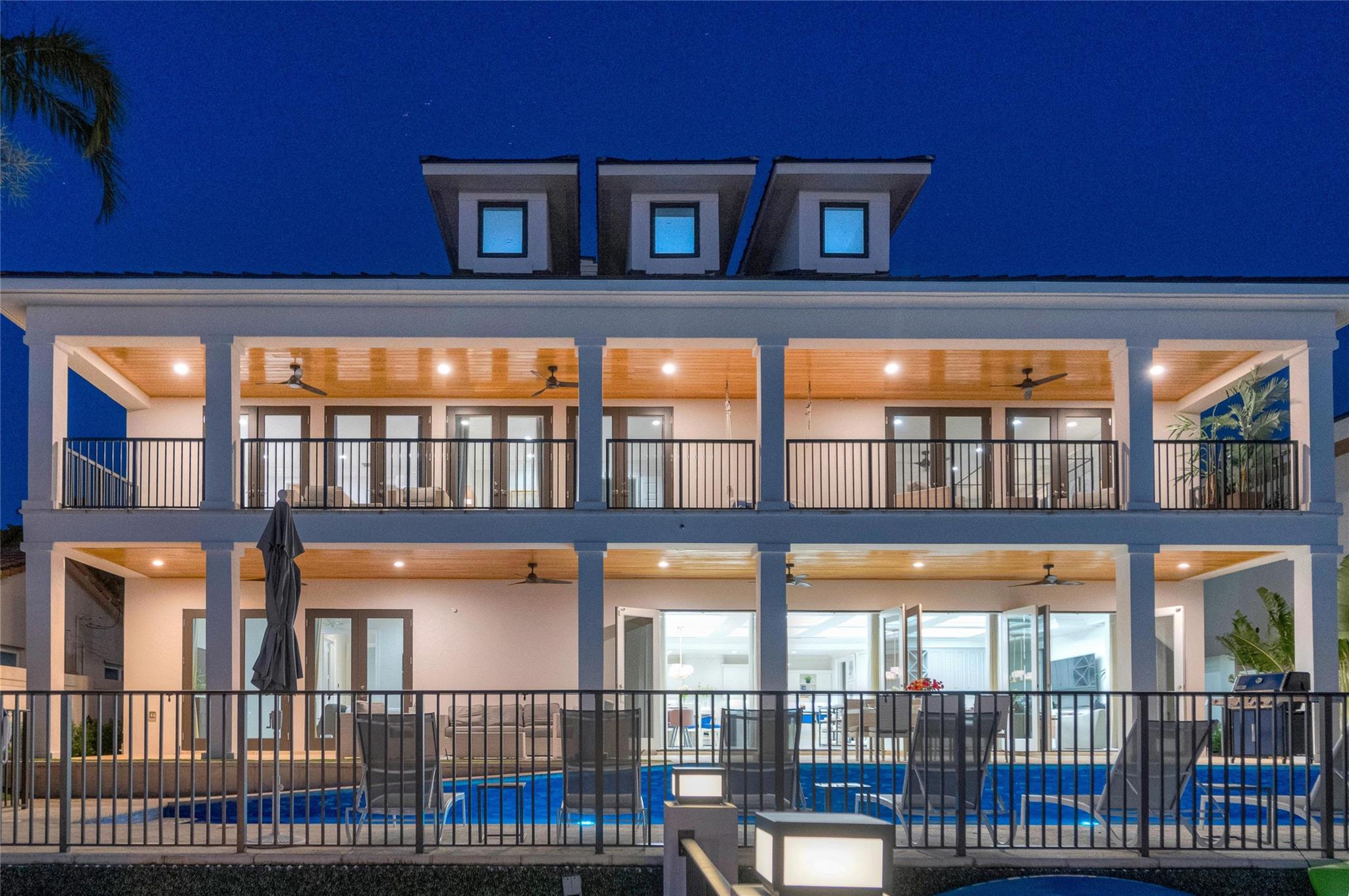 1949 Harbourview Dr Fort Lauderdale, FL 33316