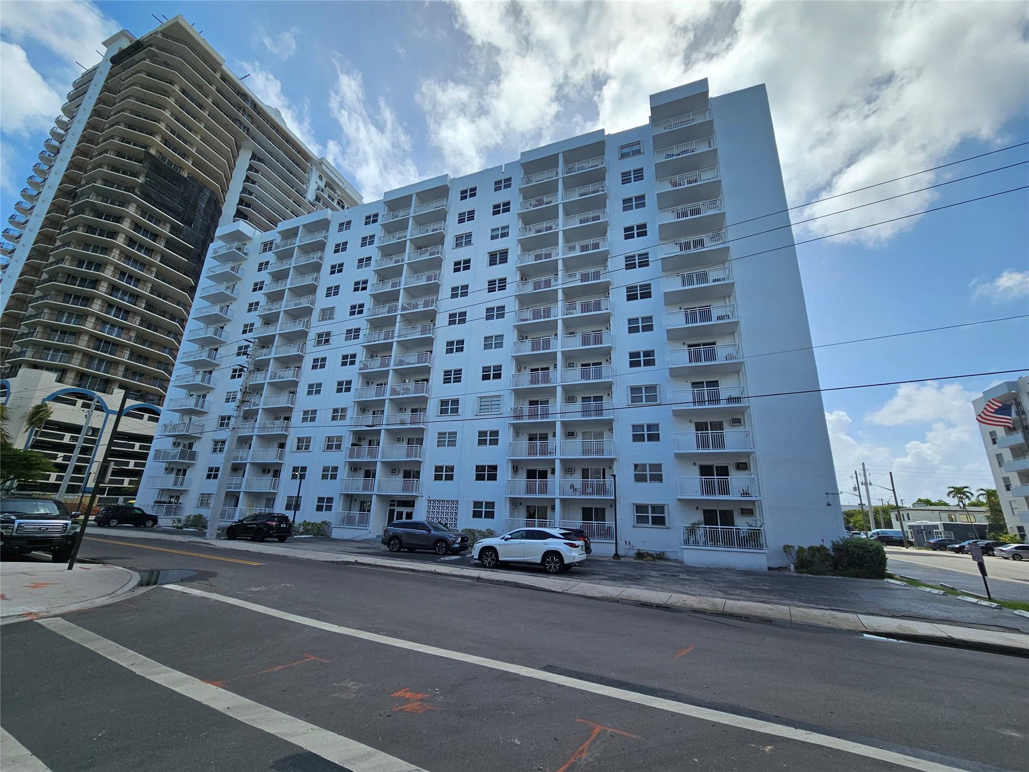 200 S Birch Rd #1210