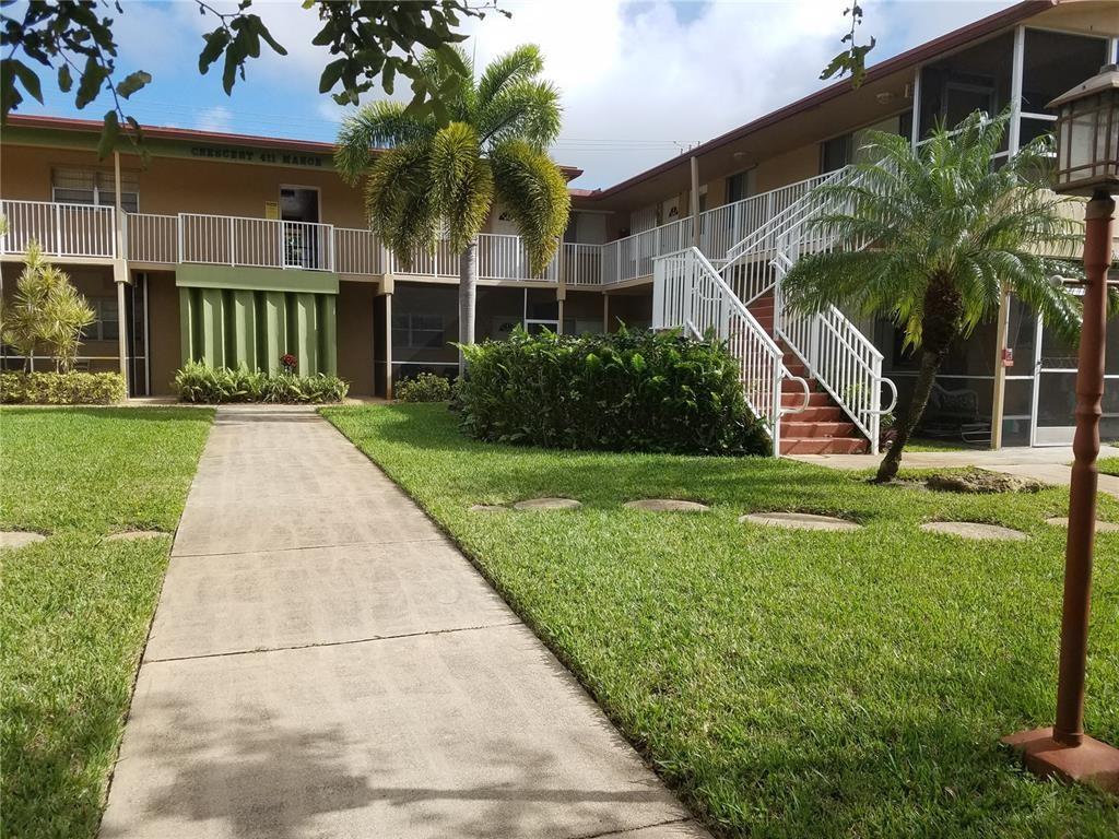 411 S Crescent Dr #104