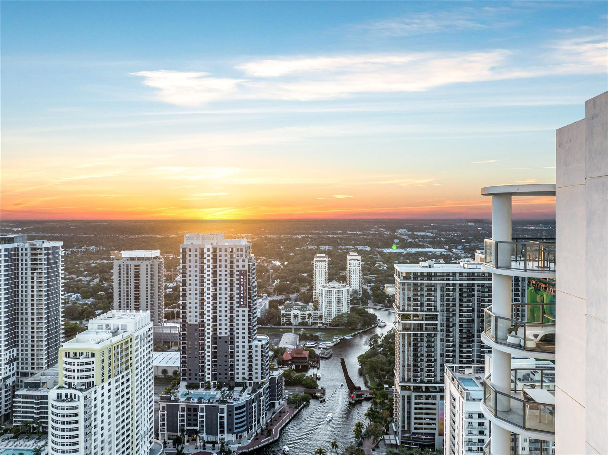 100 E Las Olas #4604 Fort Lauderdale, FL 33301