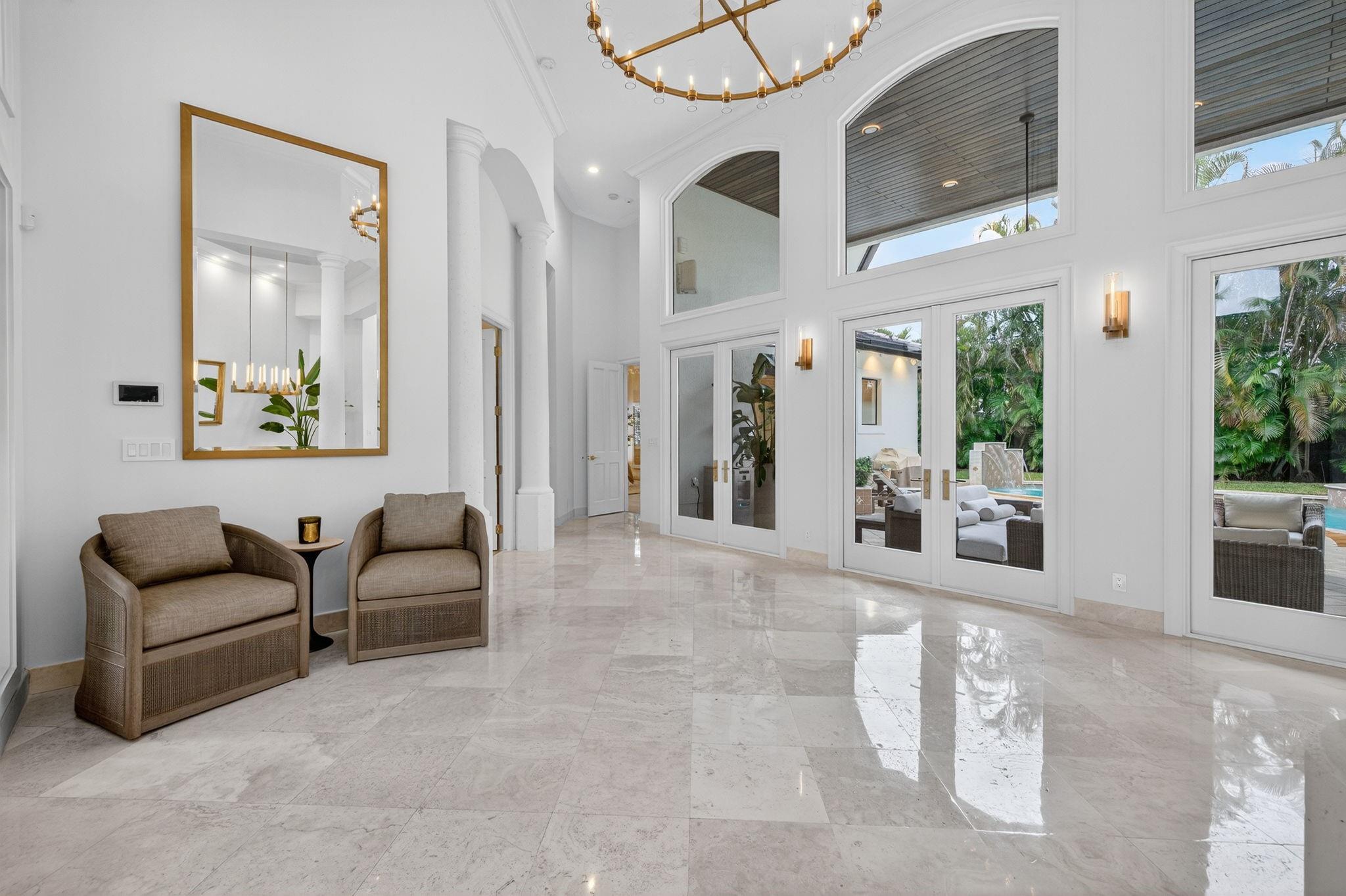 1518 E Lake Dr Fort Lauderdale, FL 33316