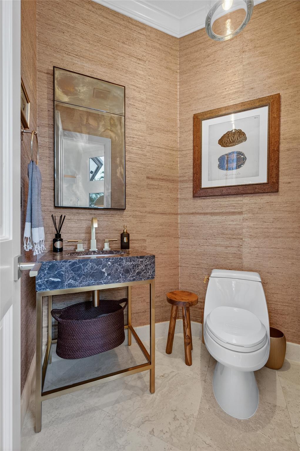 1518 E Lake Dr Fort Lauderdale, FL 33316