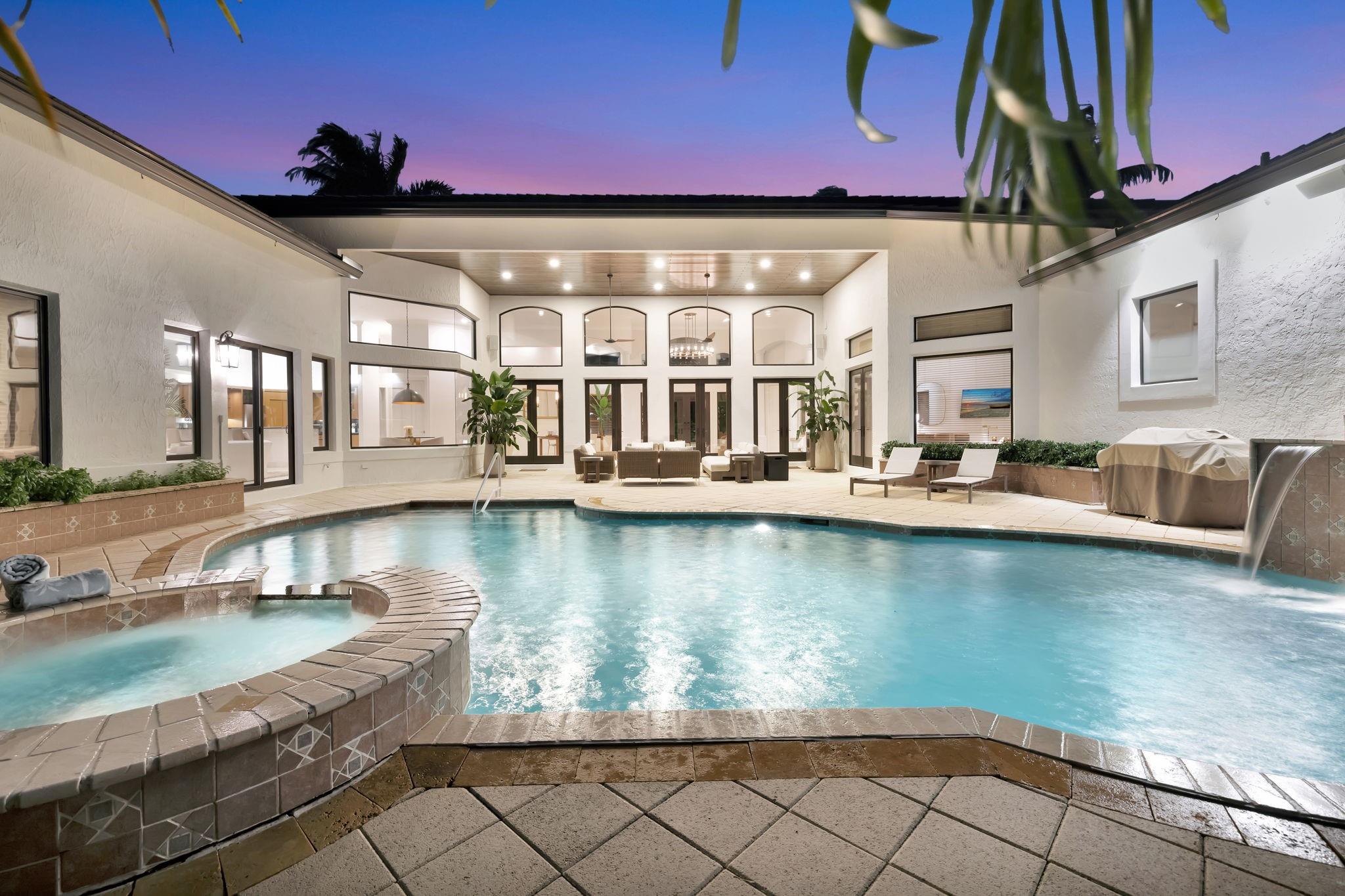 1518 E Lake Dr Fort Lauderdale, FL 33316