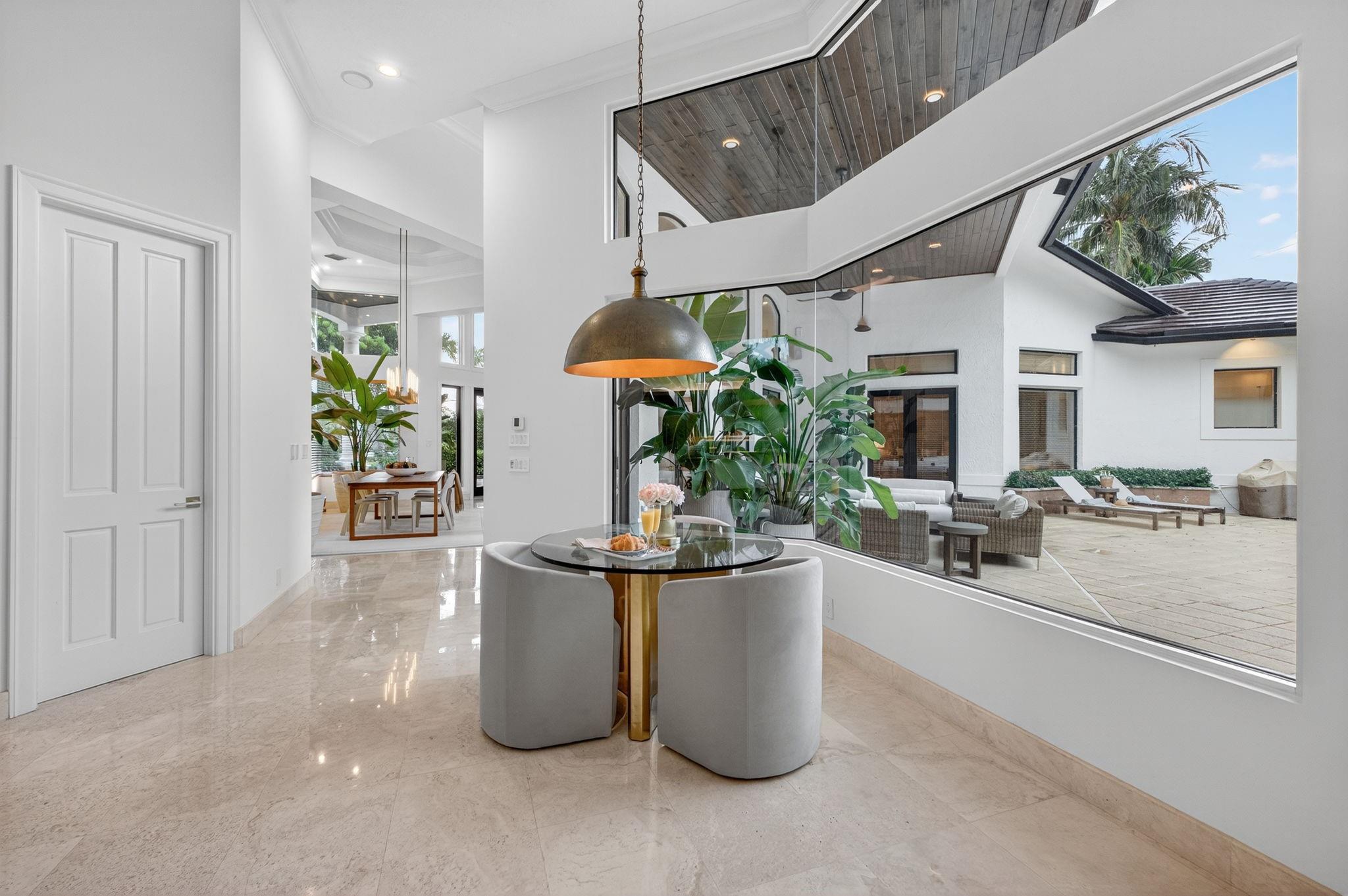 1518 E Lake Dr Fort Lauderdale, FL 33316