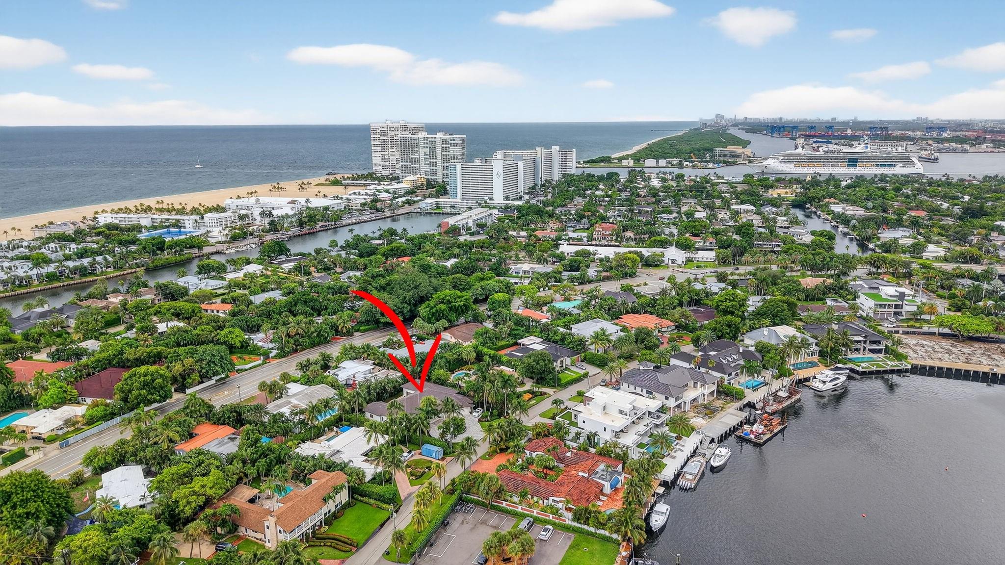 1518 E Lake Dr Fort Lauderdale, FL 33316