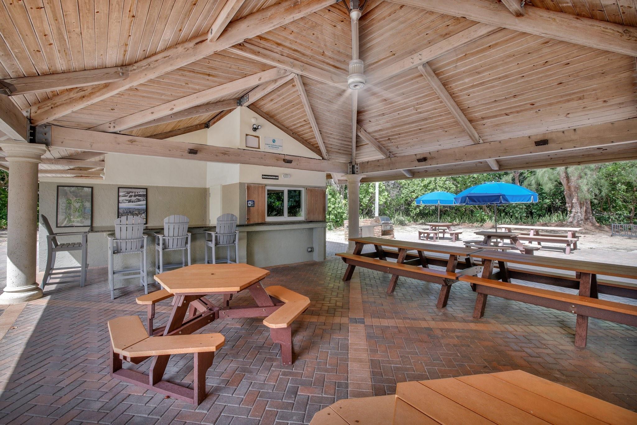 1518 E Lake Dr Fort Lauderdale, FL 33316