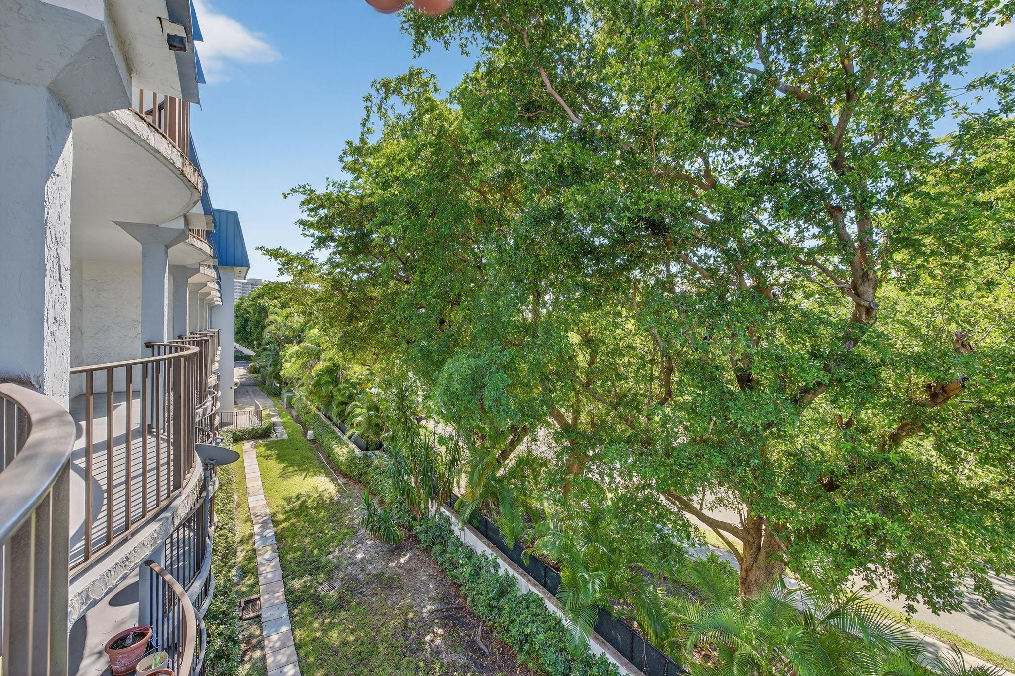 3909 N Ocean Blvd #314 Fort Lauderdale, FL 33308