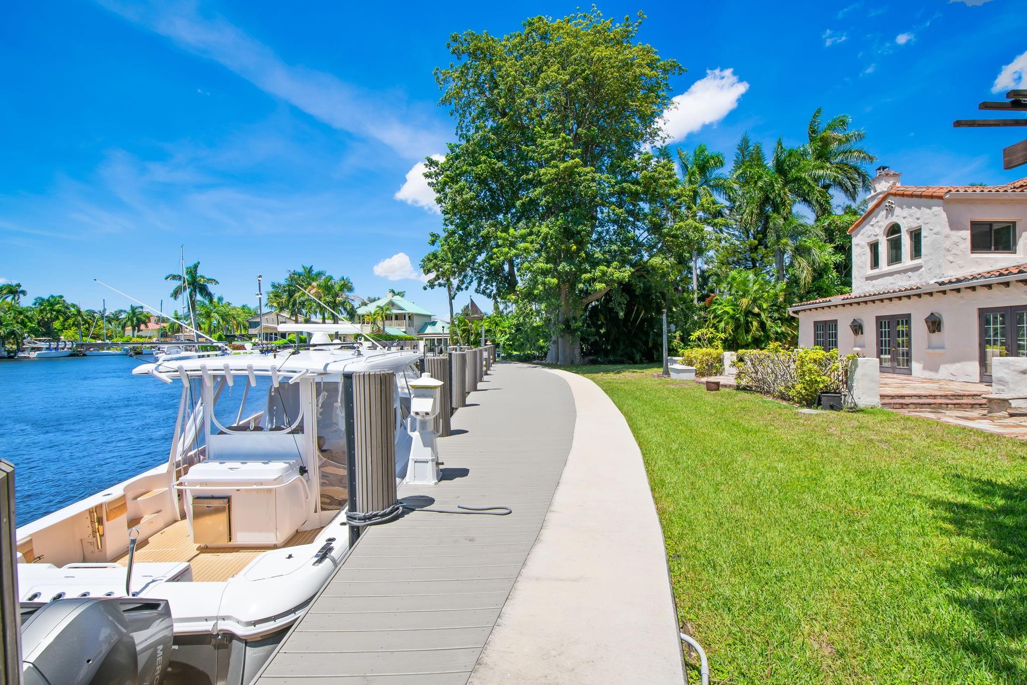 629 SW 8th Ter Fort Lauderdale, FL 33315