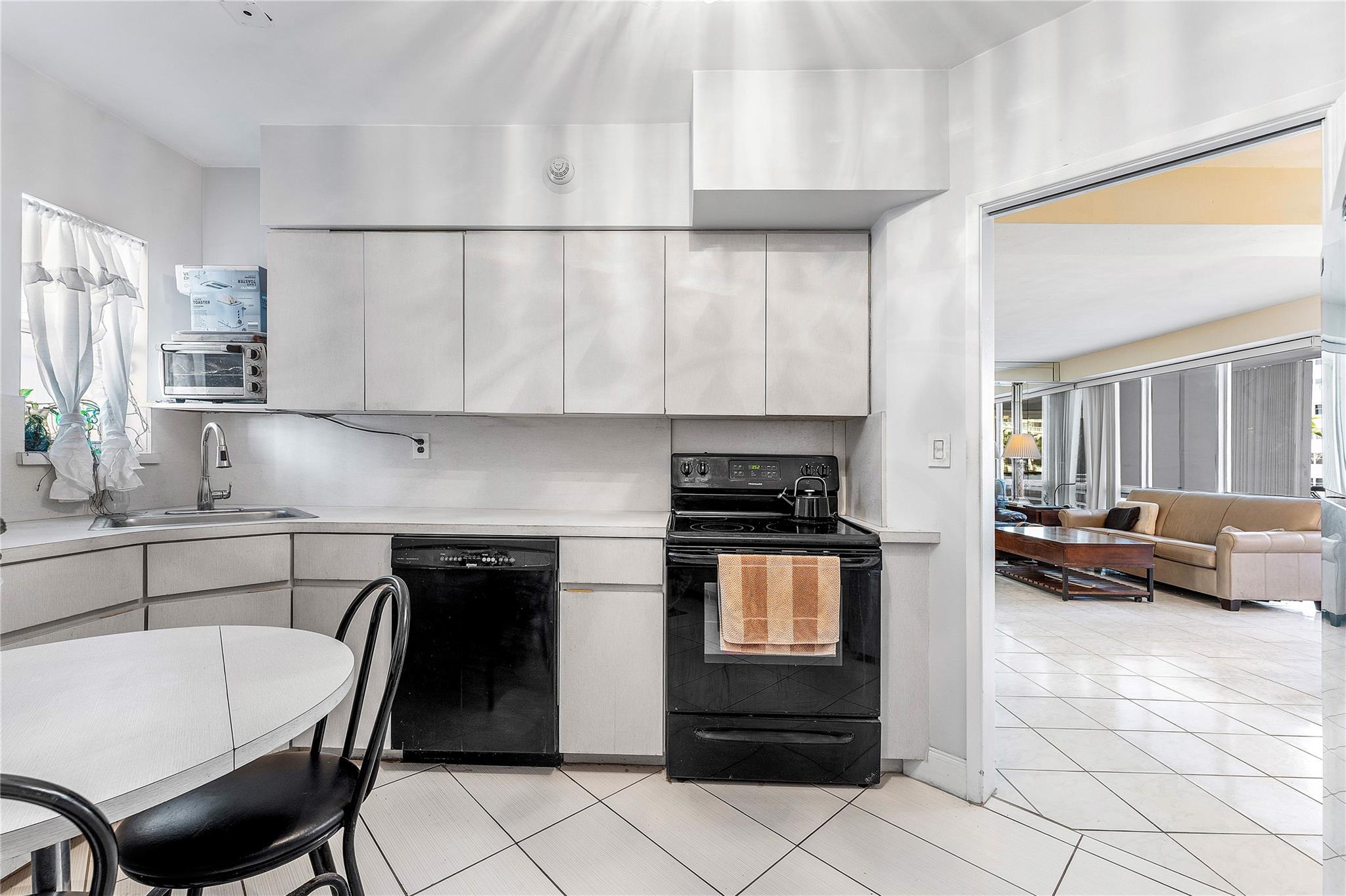 1920 S Ocean Dr #306 Fort Lauderdale, FL 33316