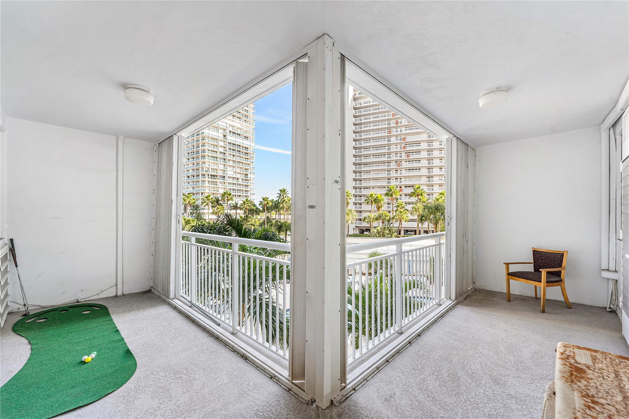 1920 S Ocean Dr #306 Fort Lauderdale, FL 33316