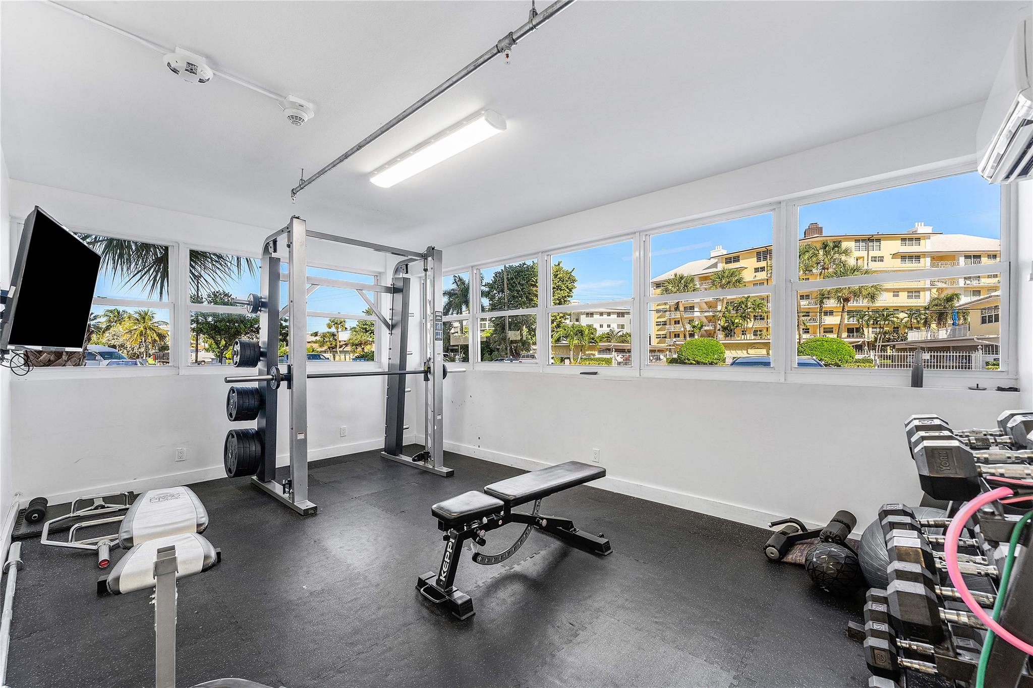 1920 S Ocean Dr #306 Fort Lauderdale, FL 33316