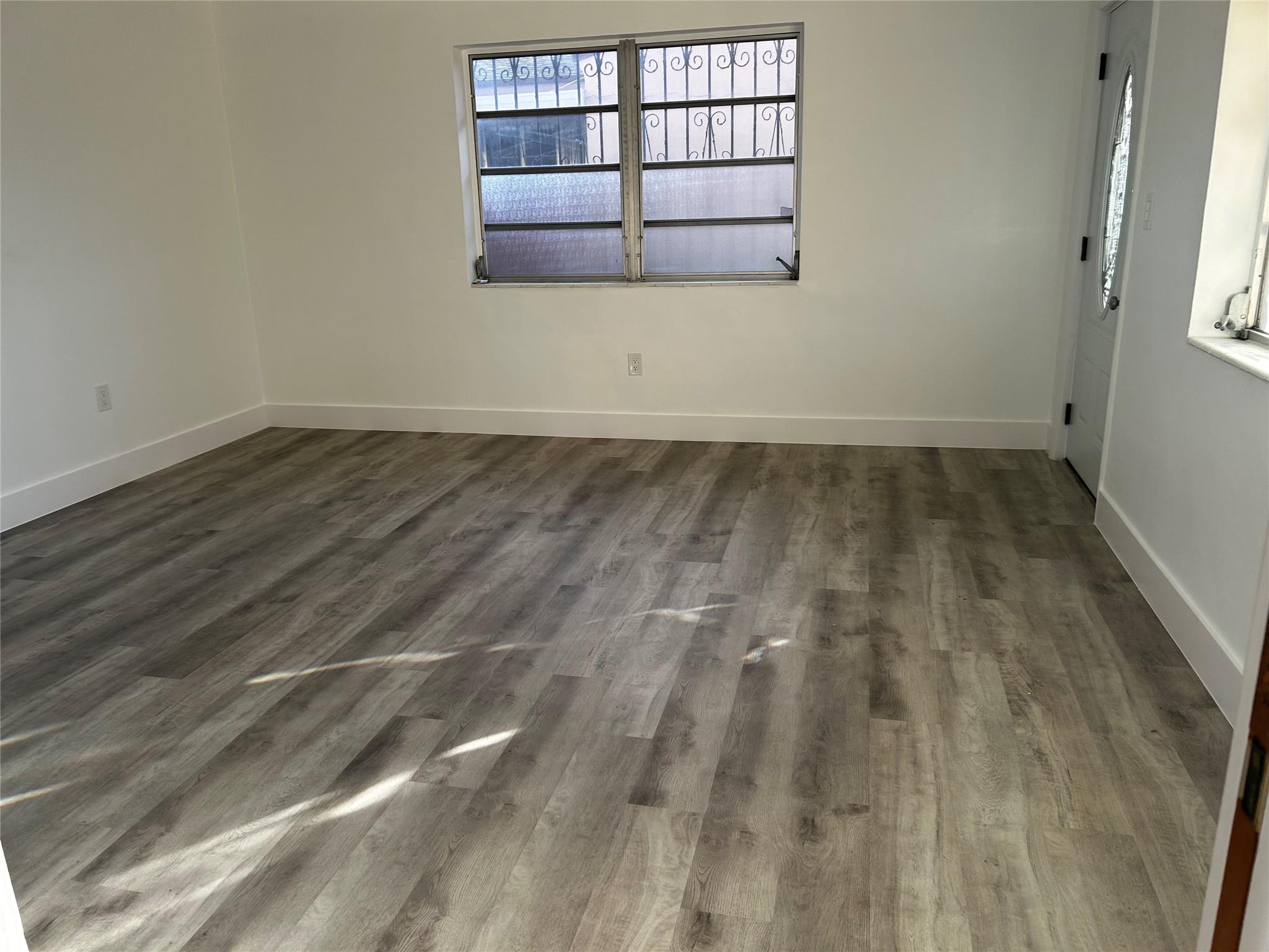 1781 SW 13th St Miami, FL 33145