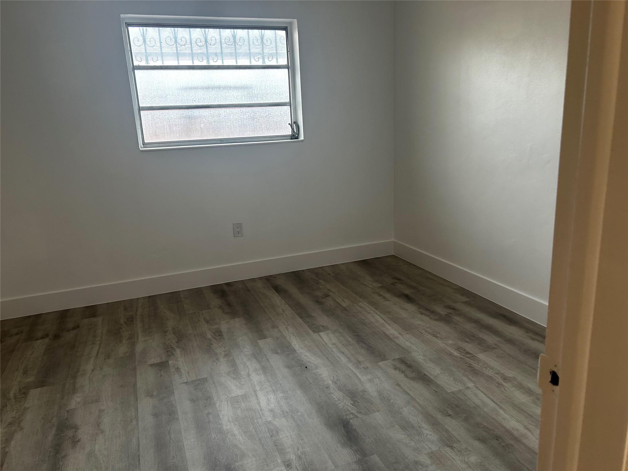 1781 SW 13th St Miami, FL 33145