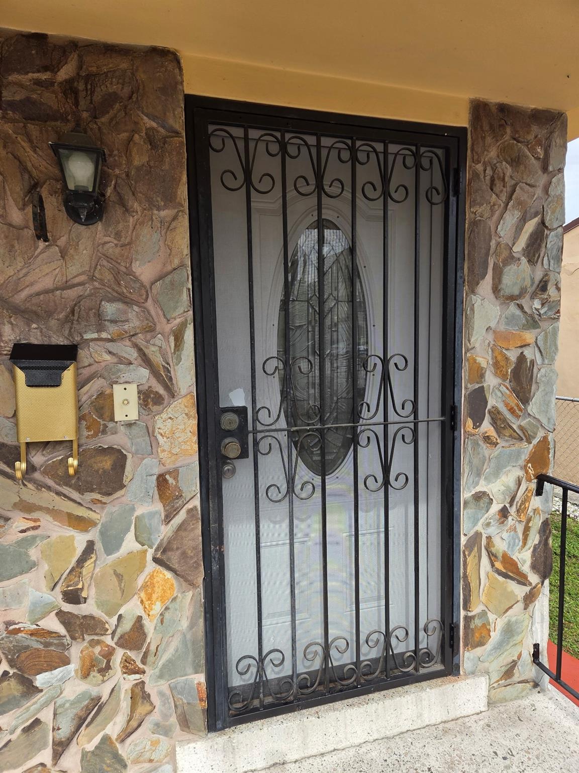 1781 SW 13th St Miami, FL 33145