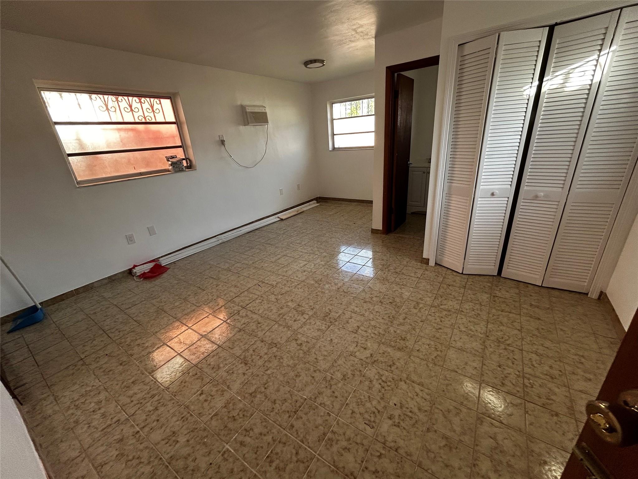 1781 SW 13th St Miami, FL 33145