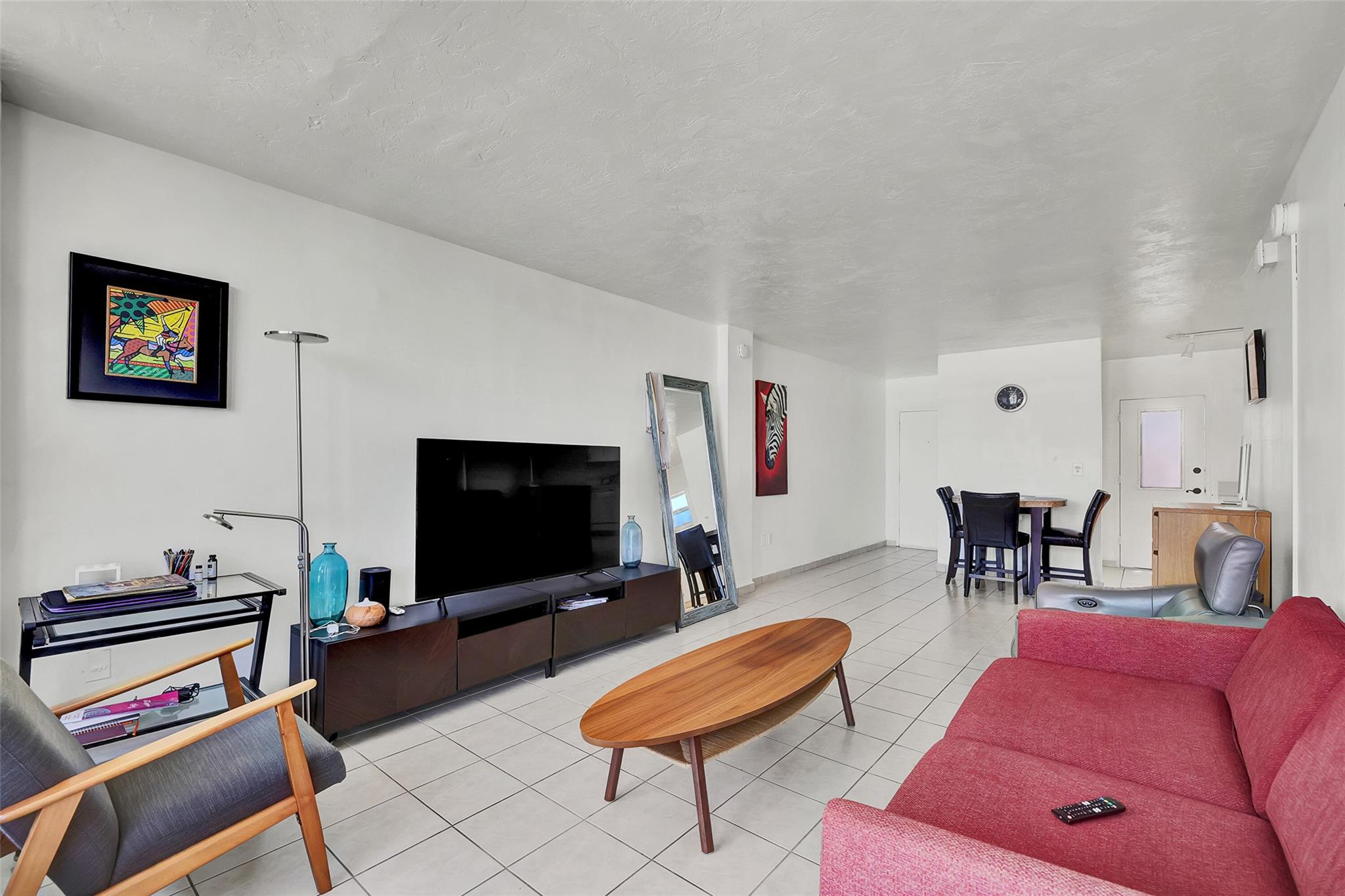 1300 Lincoln Rd #D-804 Miami Beach, FL 33139