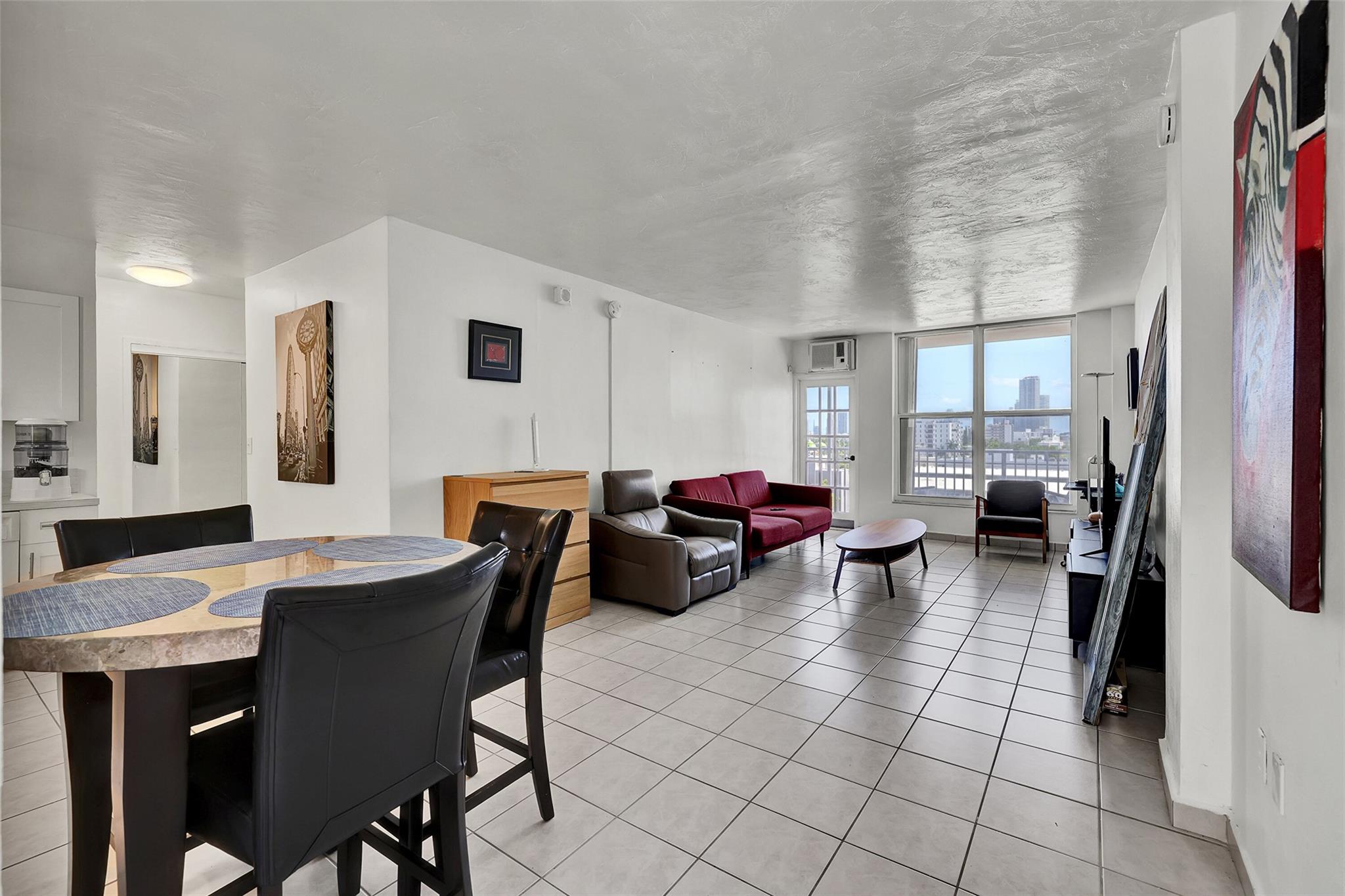 1300 Lincoln Rd #D-804 Miami Beach, FL 33139