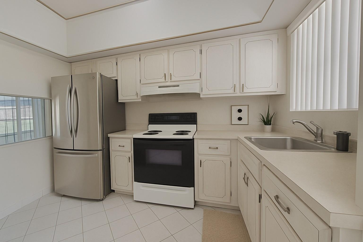 3051 Sunrise Lks Dr #203 Fort Lauderdale, FL 33322