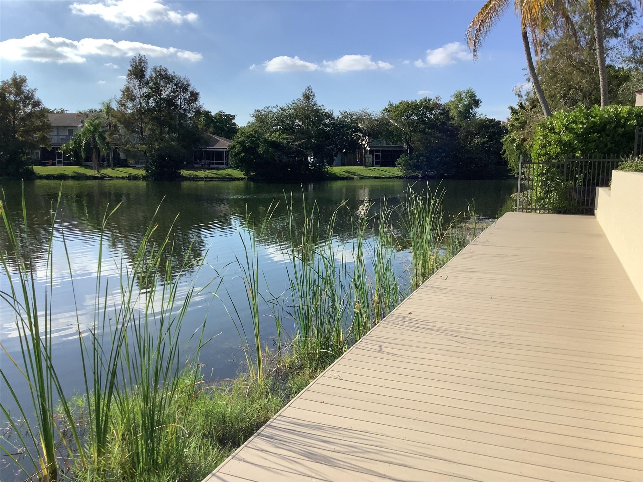 4765 S Hemingway Cir #68 Margate, FL 33063