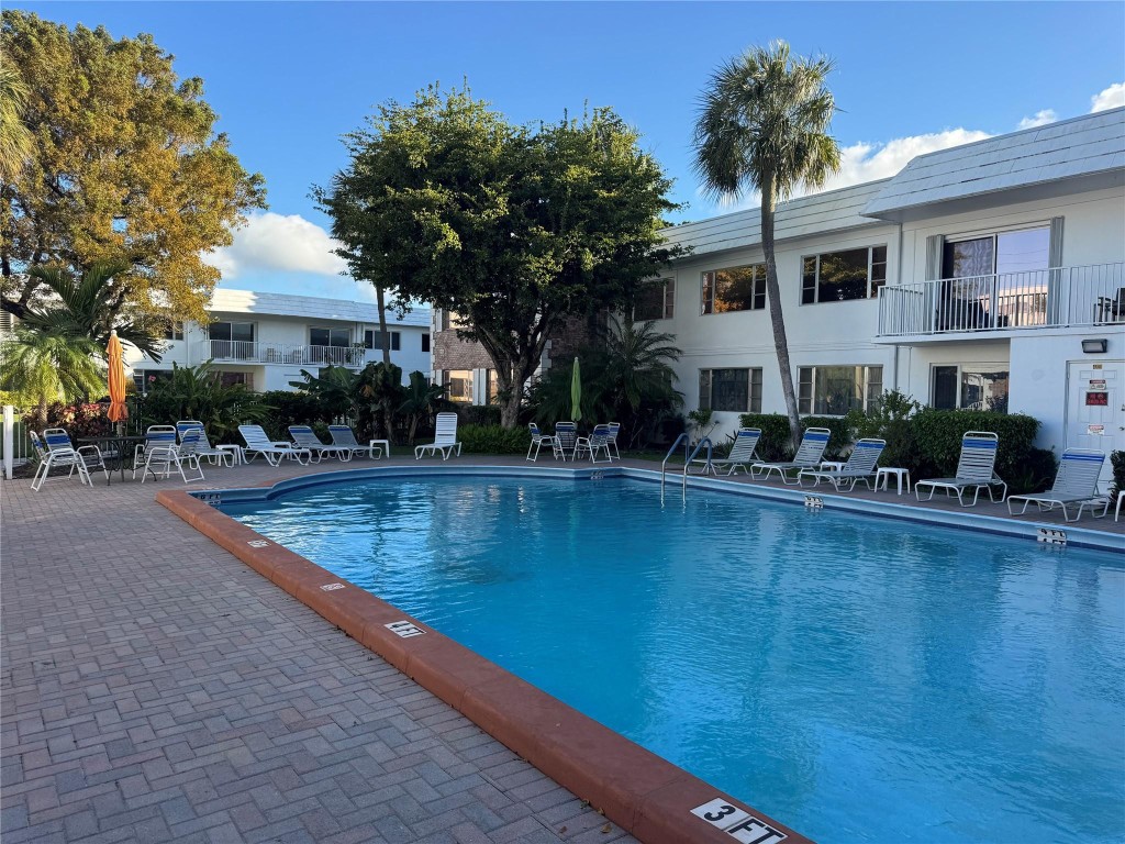 310 S Cypress Rd #729 Pompano Beach, FL 33060