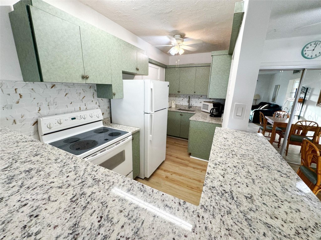 310 S Cypress Rd #729 Pompano Beach, FL 33060