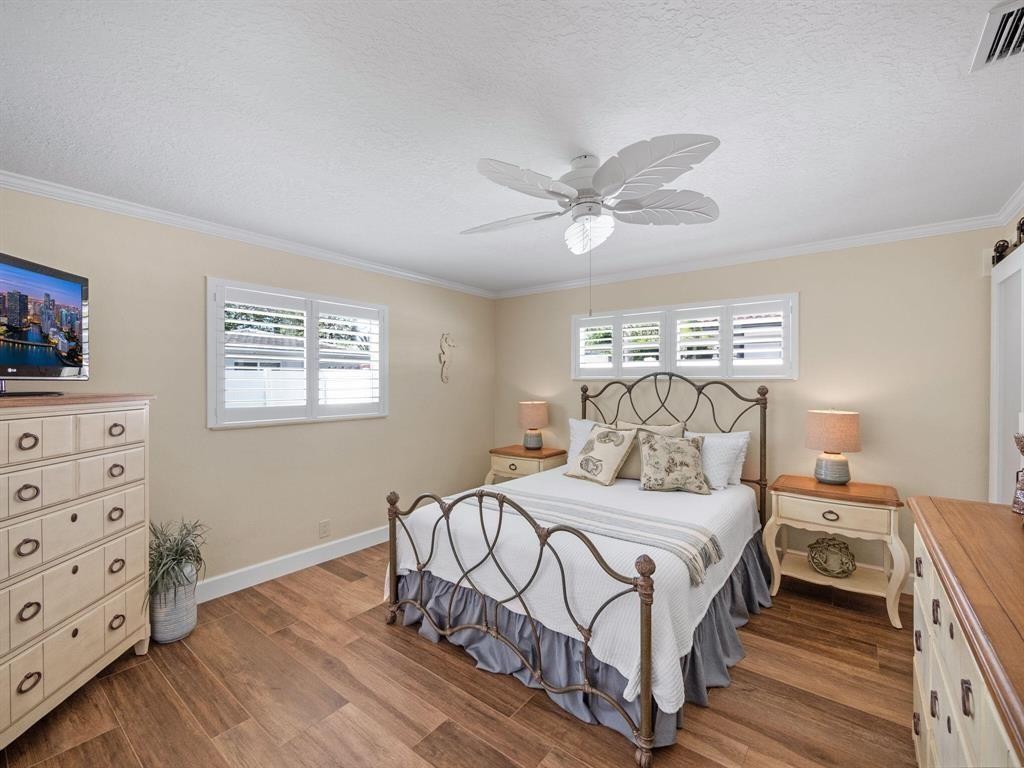 2250 NE 35th Lighthouse Point, FL 33064