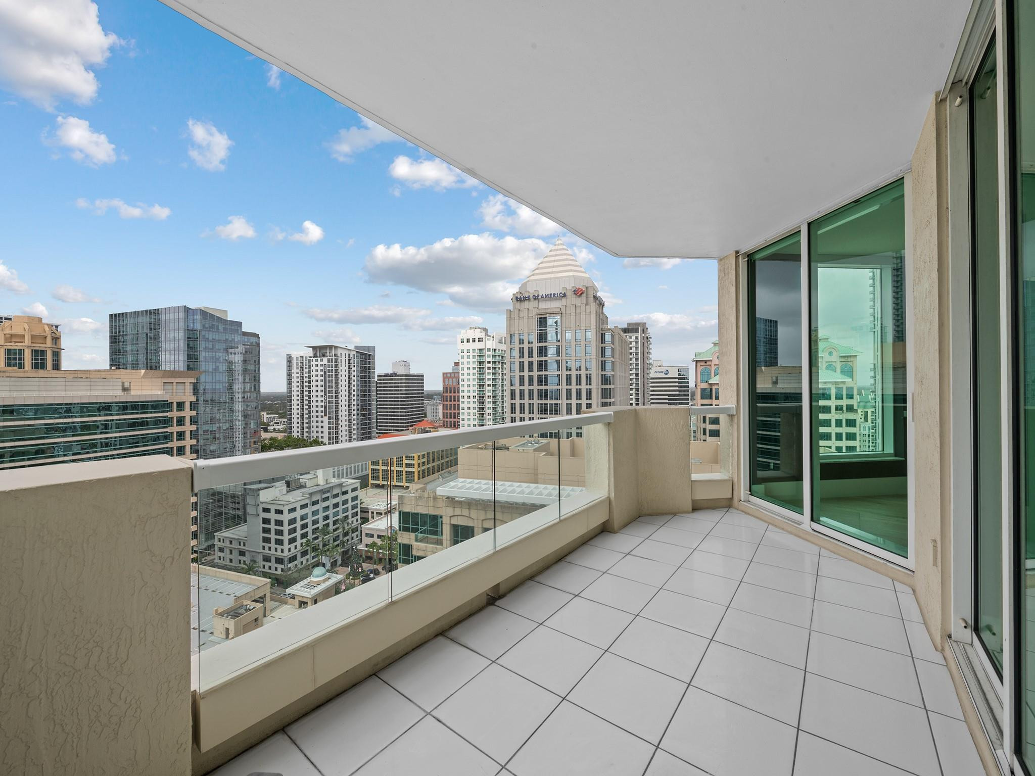 411 N New Riv #2401 Fort Lauderdale, FL 33301