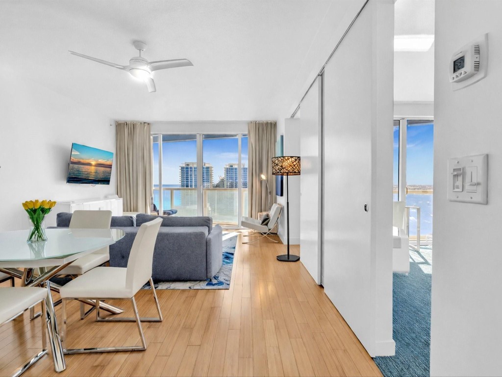 3101 Bayshore #2301 Fort Lauderdale, FL 33304