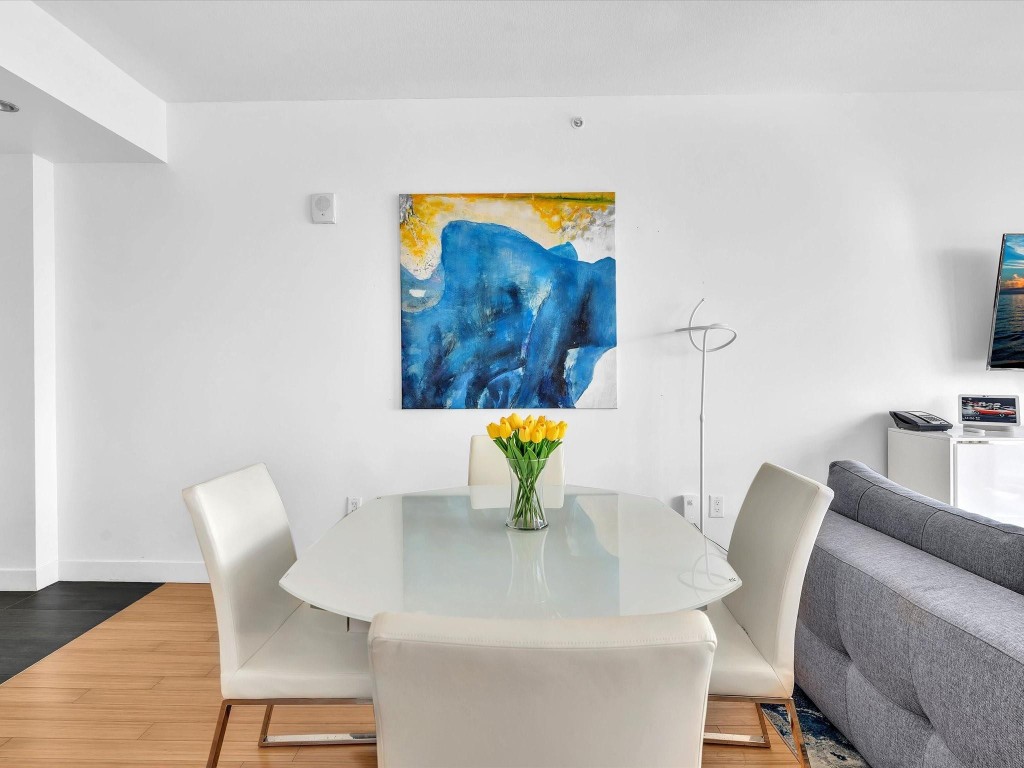 3101 Bayshore #2301 Fort Lauderdale, FL 33304