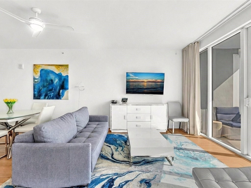 3101 Bayshore #2301 Fort Lauderdale, FL 33304