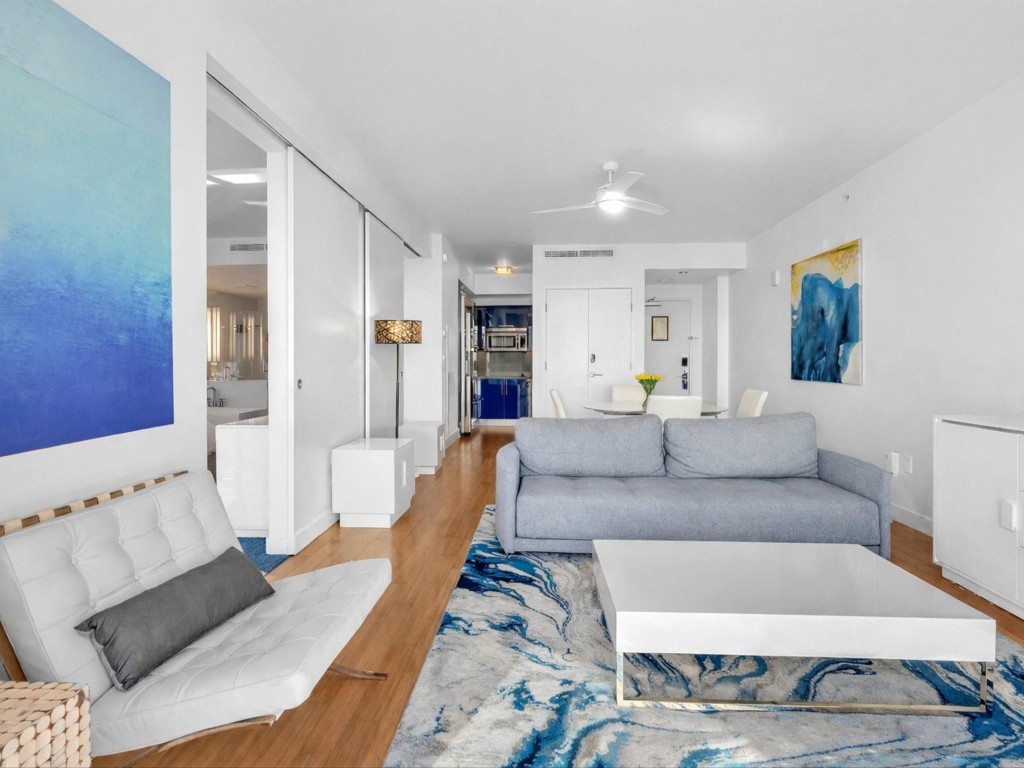 3101 Bayshore #2301 Fort Lauderdale, FL 33304