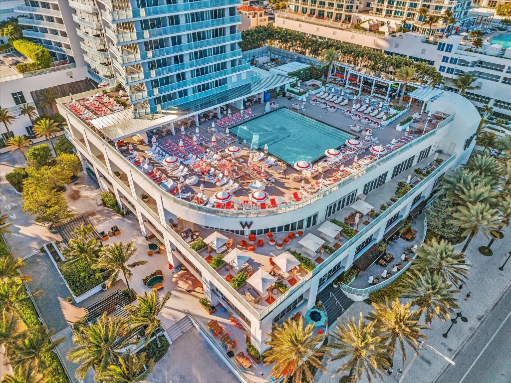 3101 Bayshore #2301 Fort Lauderdale, FL 33304