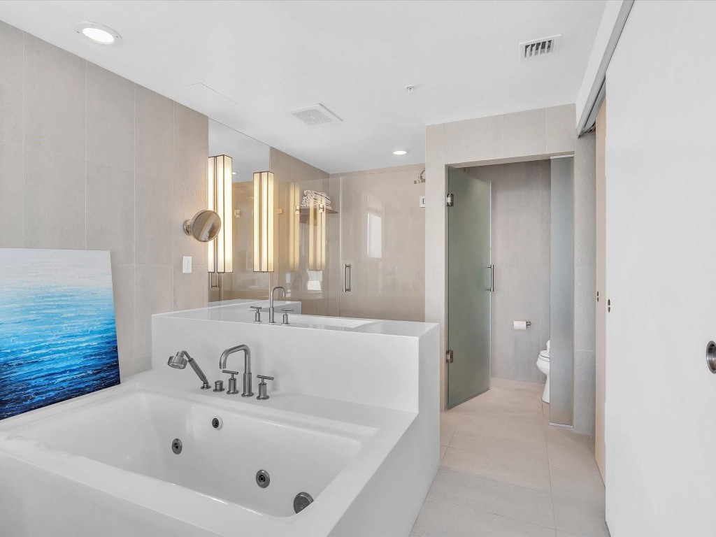 3101 Bayshore #2301 Fort Lauderdale, FL 33304