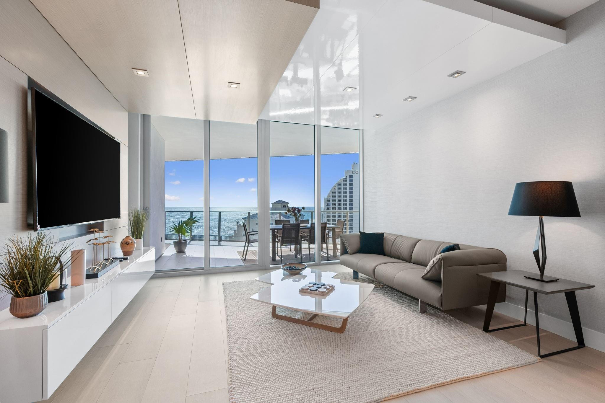 701 N Fort Lauderdale Bch #1603 Fort Lauderdale, FL 33304