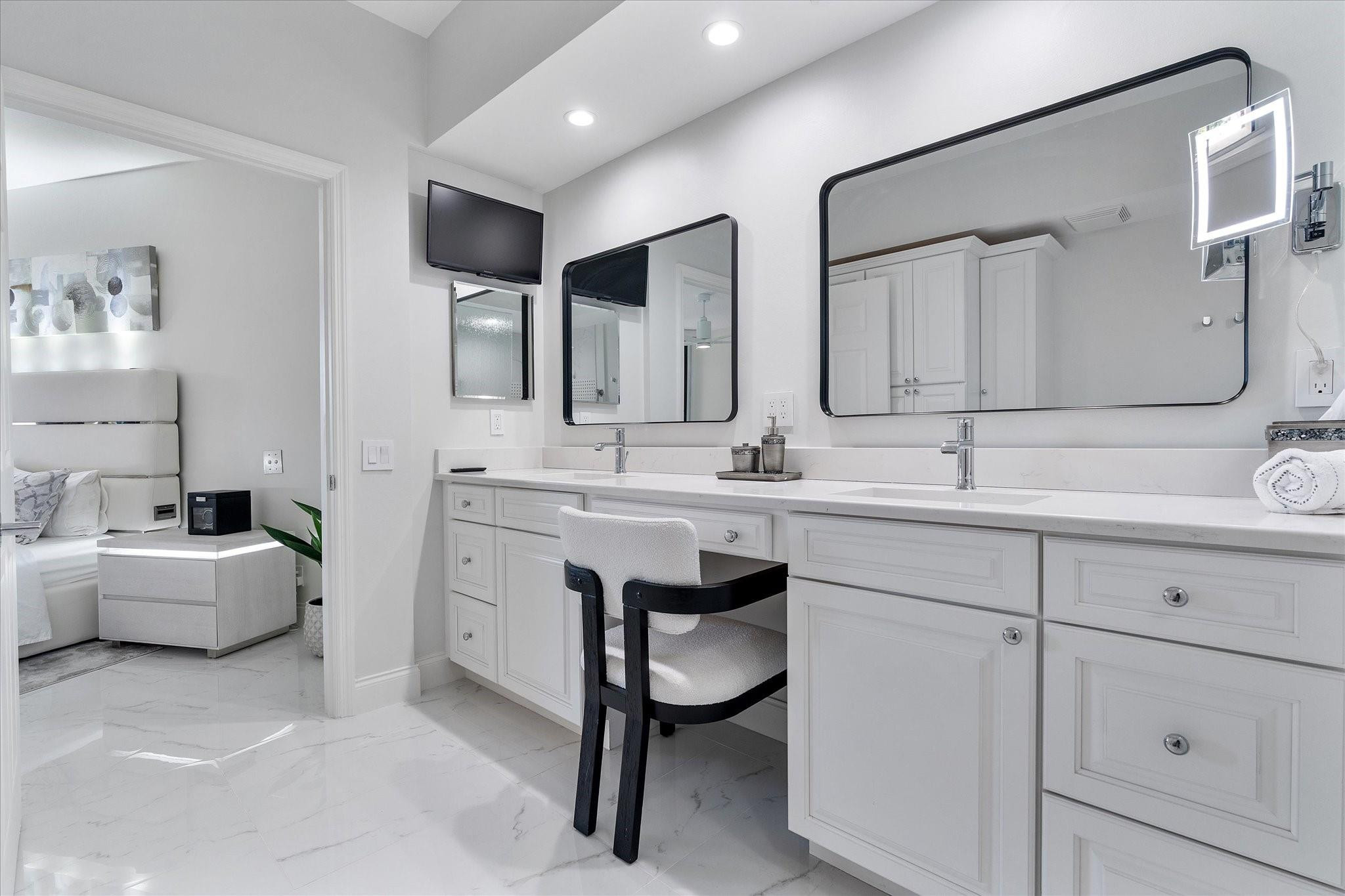 3100 N Ocean #306 Fort Lauderdale, FL 33308