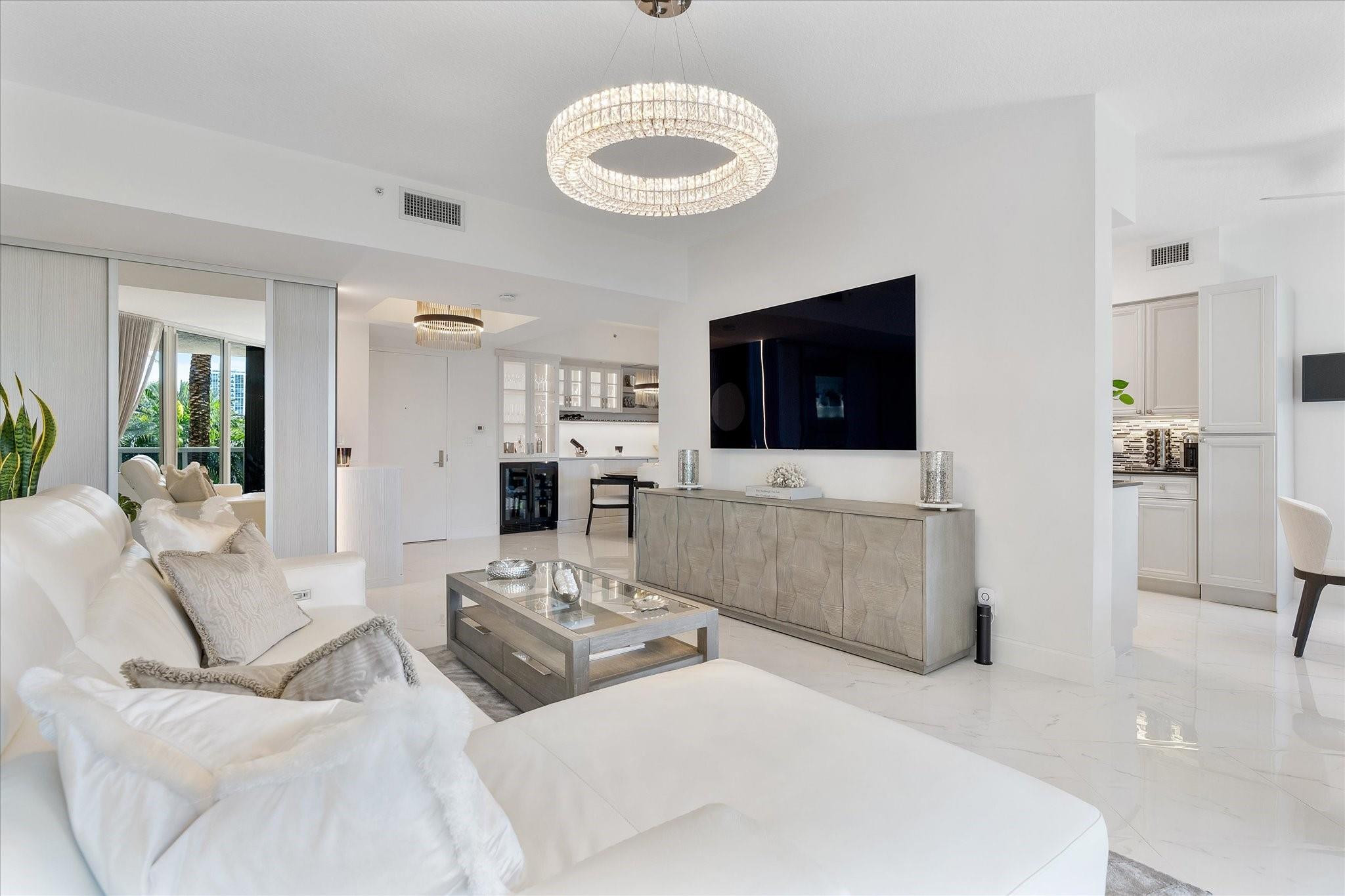 3100 N Ocean #306 Fort Lauderdale, FL 33308