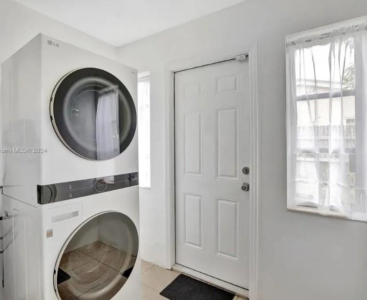 3300 N 67th Hollywood, FL 33024