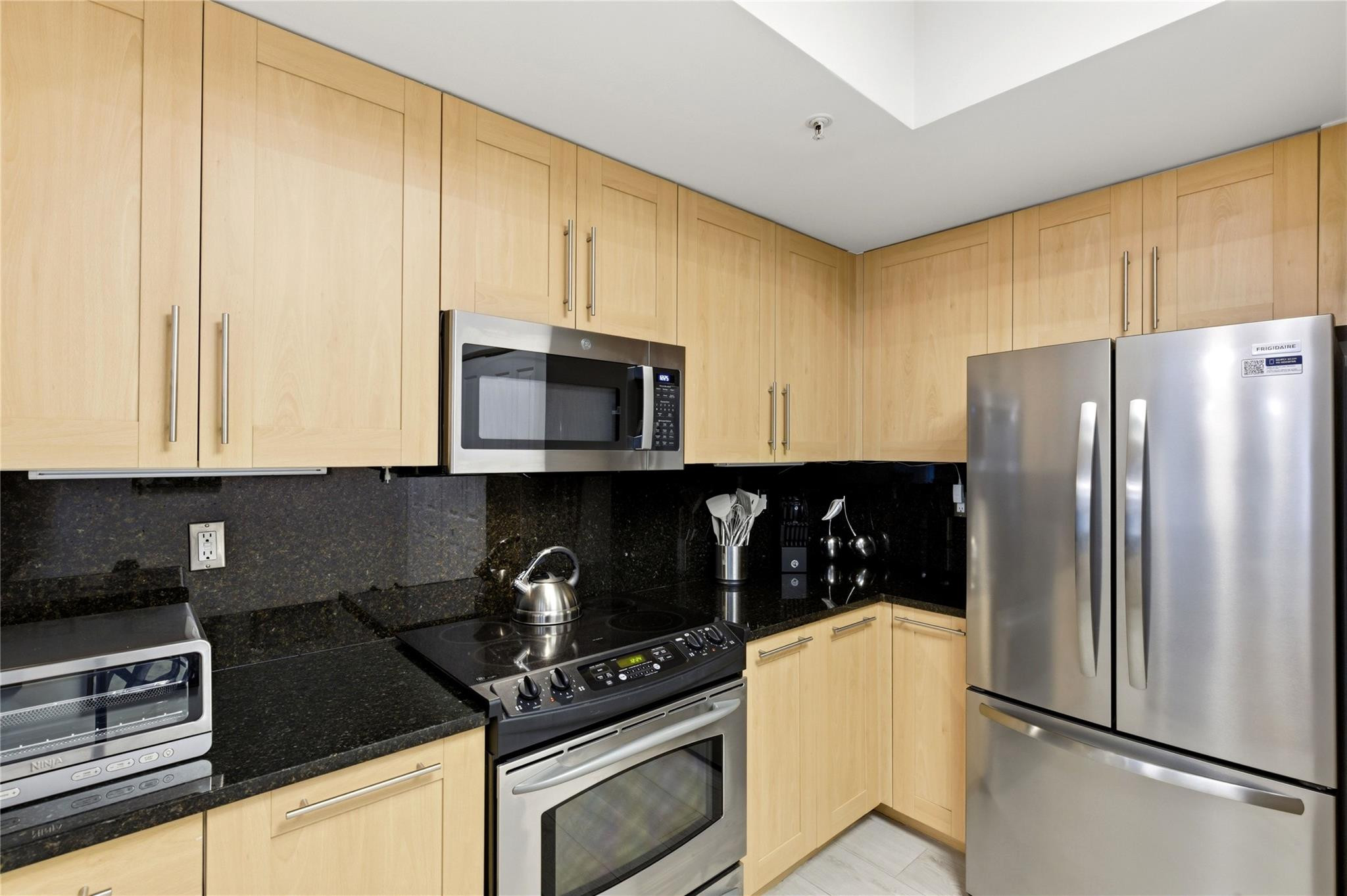 511 SE 5th #1719 Fort Lauderdale, FL 33301