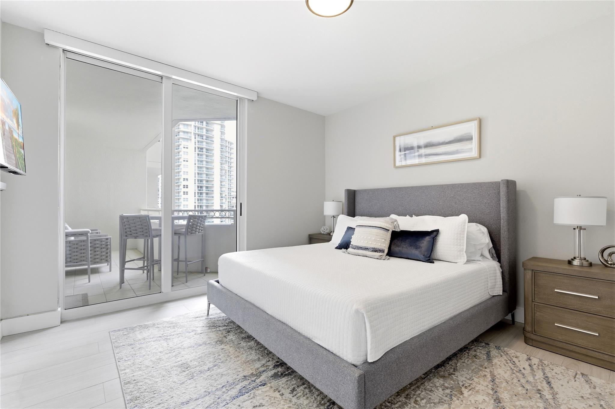 511 SE 5th #1719 Fort Lauderdale, FL 33301