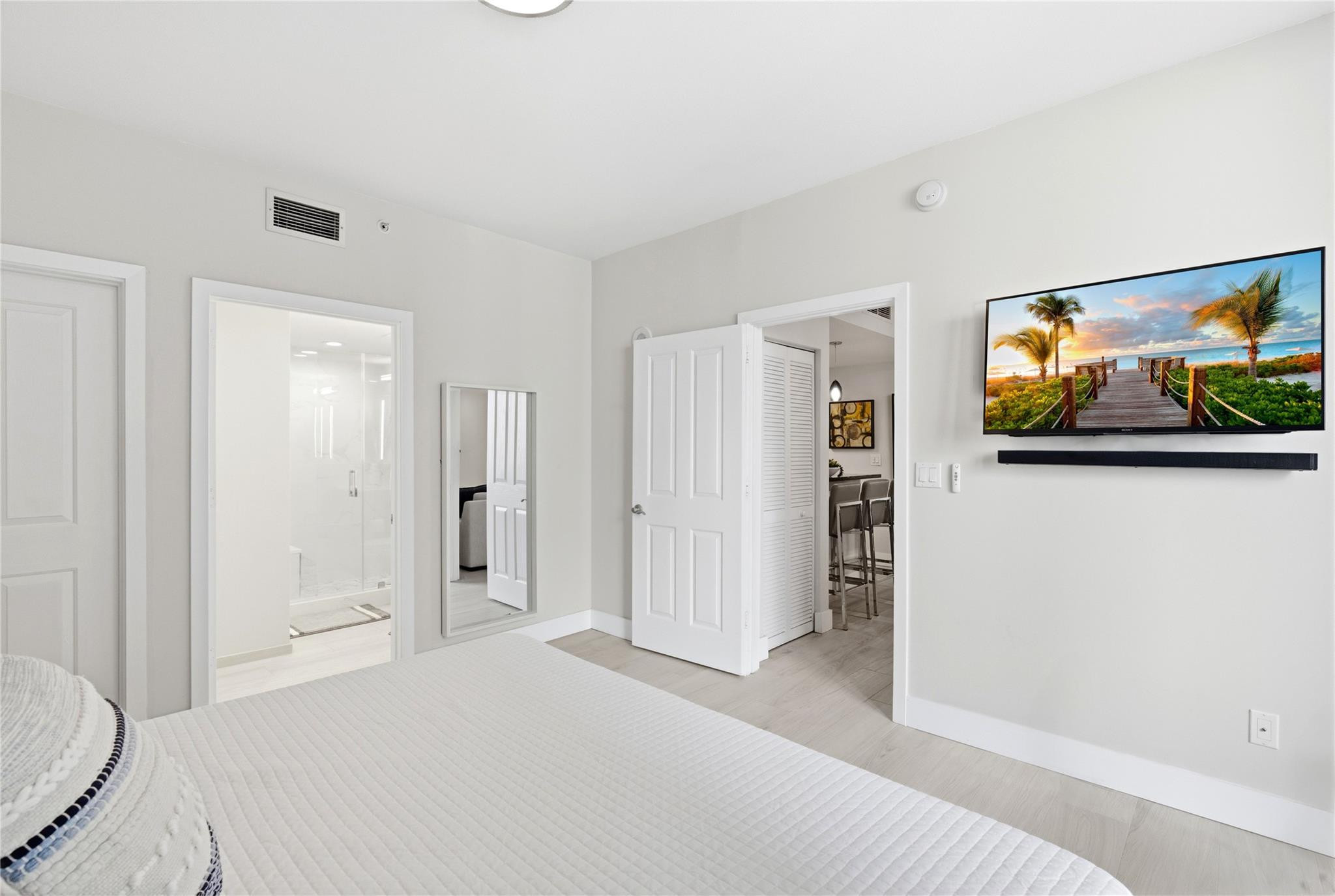 511 SE 5th #1719 Fort Lauderdale, FL 33301