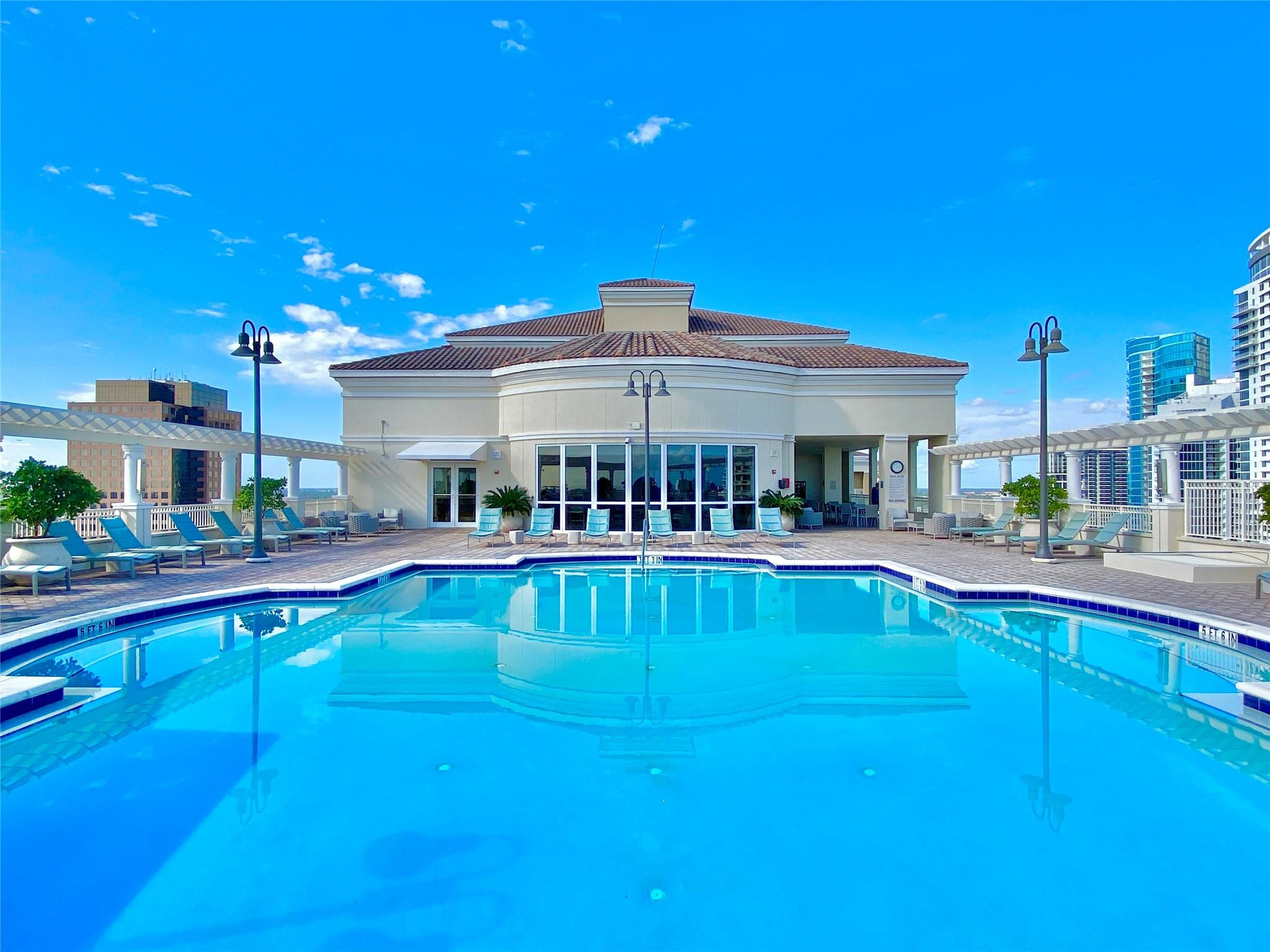 511 SE 5th #1719 Fort Lauderdale, FL 33301